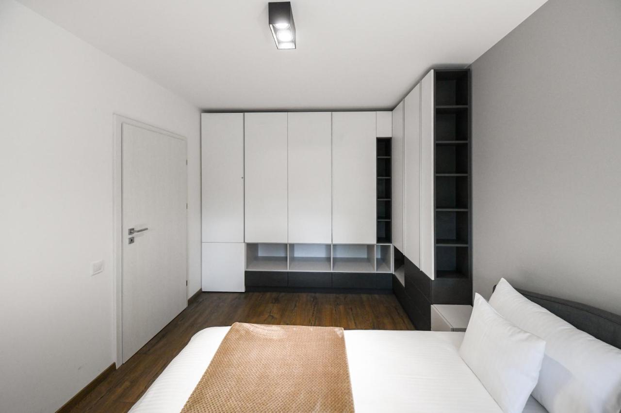 Modern Apartment In A Quiet Area Cluj-Napoca Exterior foto